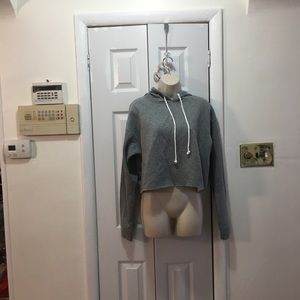 Wild Fable Women’s Cropped Hoodie Gray